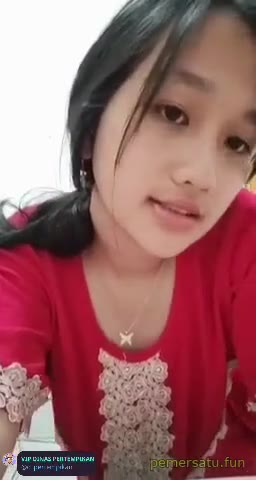 P23 Cantik Kacamata 18Yo Tocil Sange Omek 23