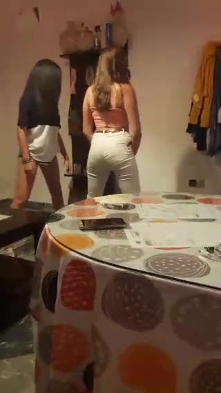 Spanish Girls Twerking