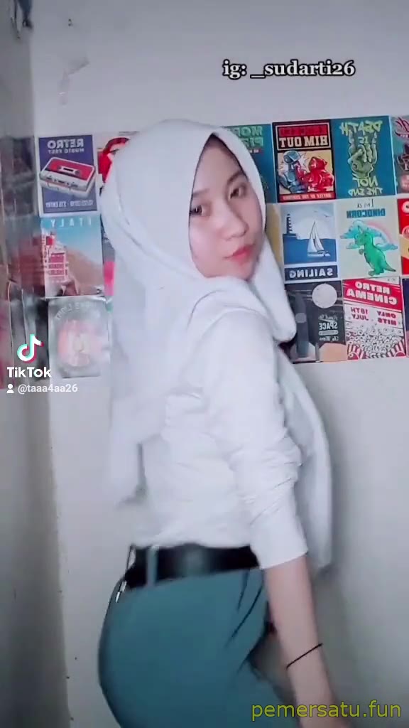 P7 Sudarti Hijab 18Yo Tiktoker Sange Viral 7