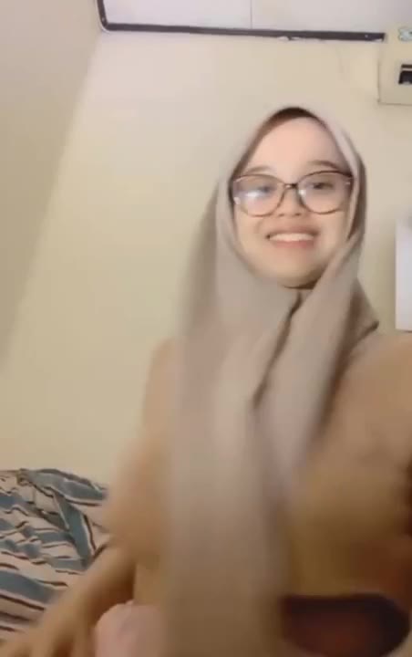 Hijab Spill Tete  Doodstream  Doodstrea1m