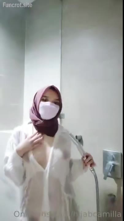 Bokep Hijab Camilla Basah Basahan