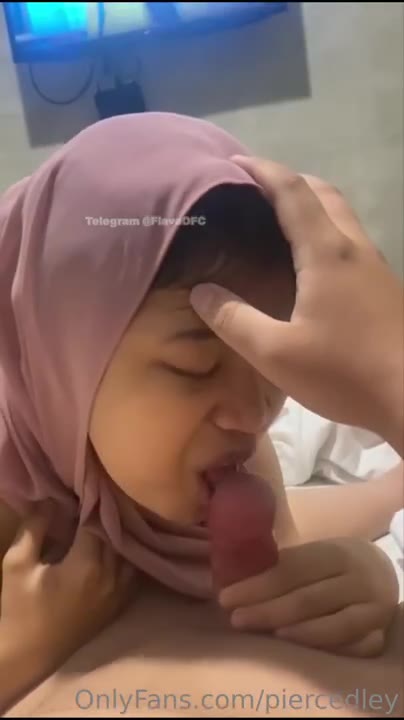 Ngewe Hijab Crot Di Muka