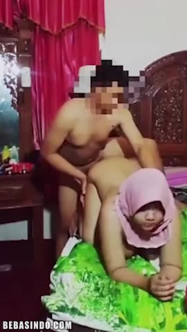 Bokep Indo Hijab Selingkuh Doggy Binor Montok - BOKEPSIN COM