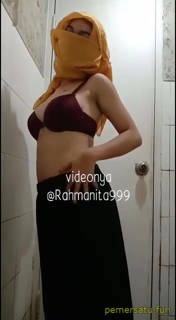 P14 Rahmanita Hijab 18Yo Ughtea Naughtea 14