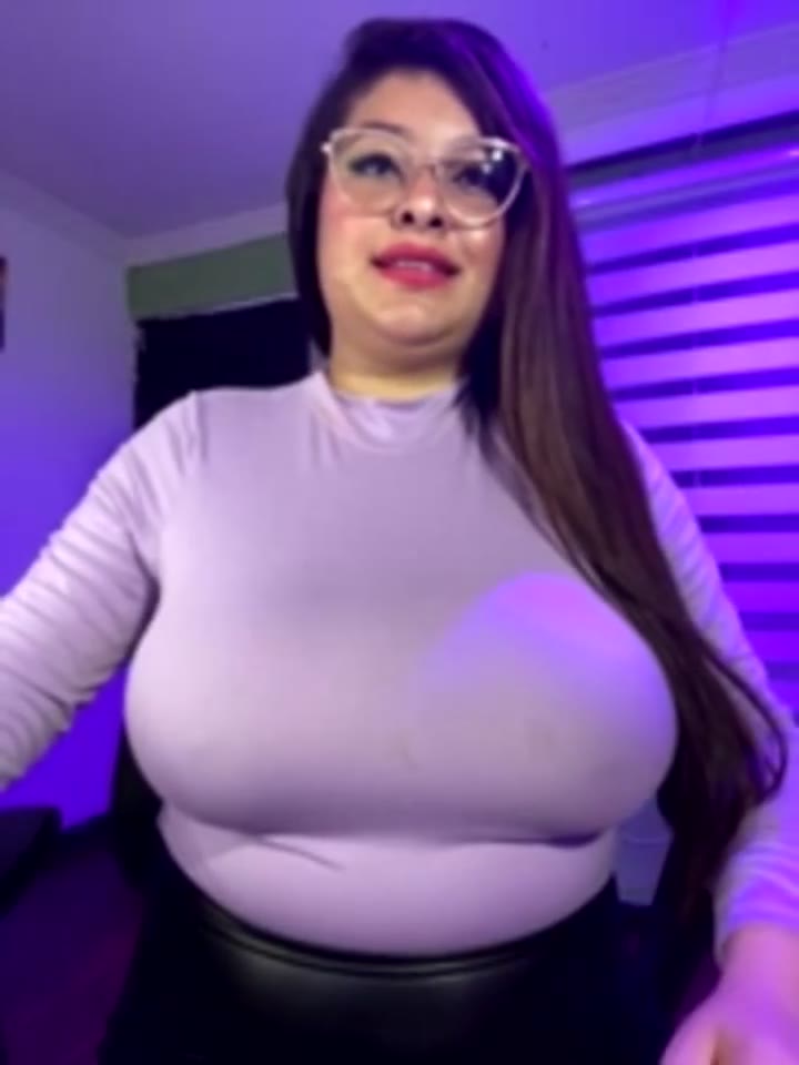 Webcam Model MiiaJoness Videos