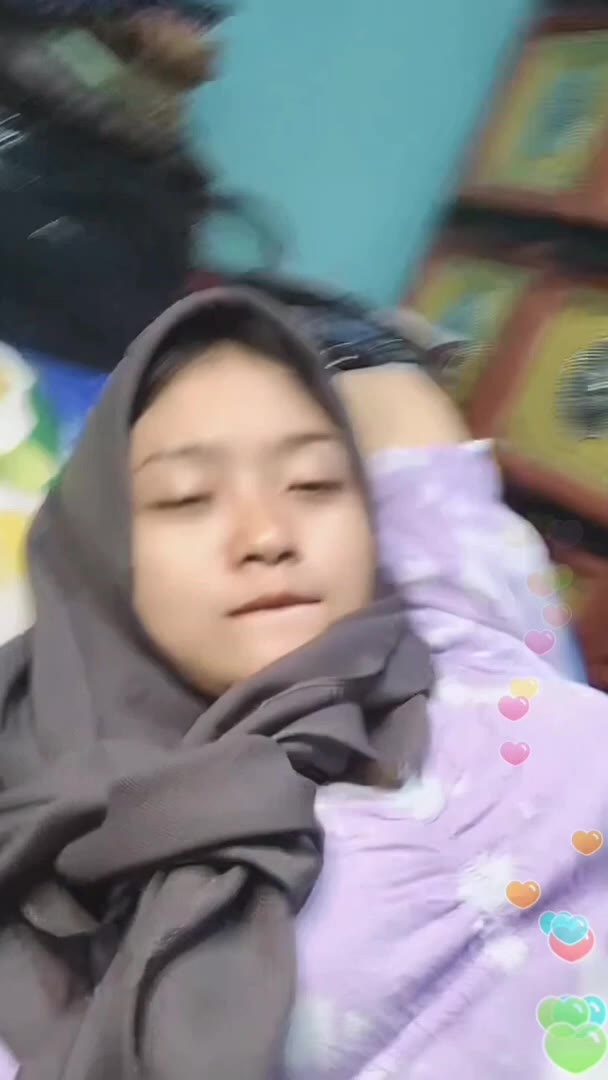 bigo live hot no sensor viral hijab nggak sengaja kelihatan melonnya ????????