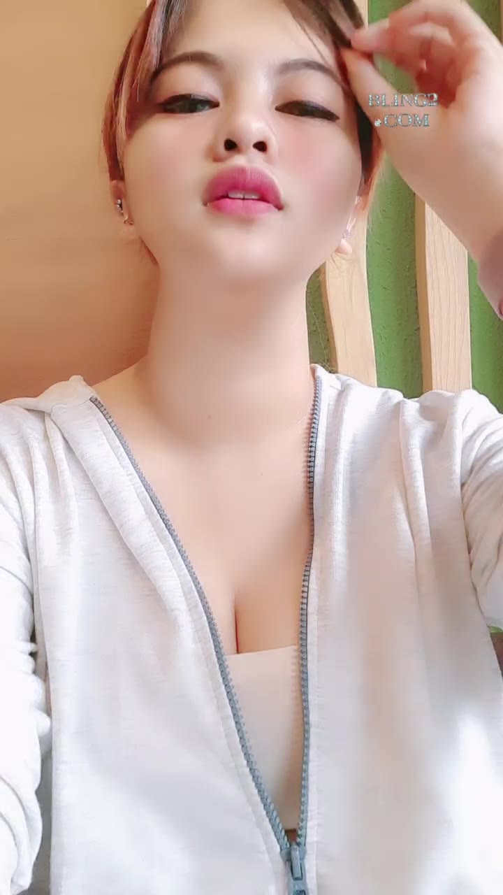 Bokep Cewek Cantik Nekat Colmek Tempat Umum