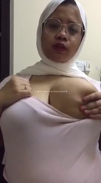 Jilboob Tobrut 3 nonton film bokep