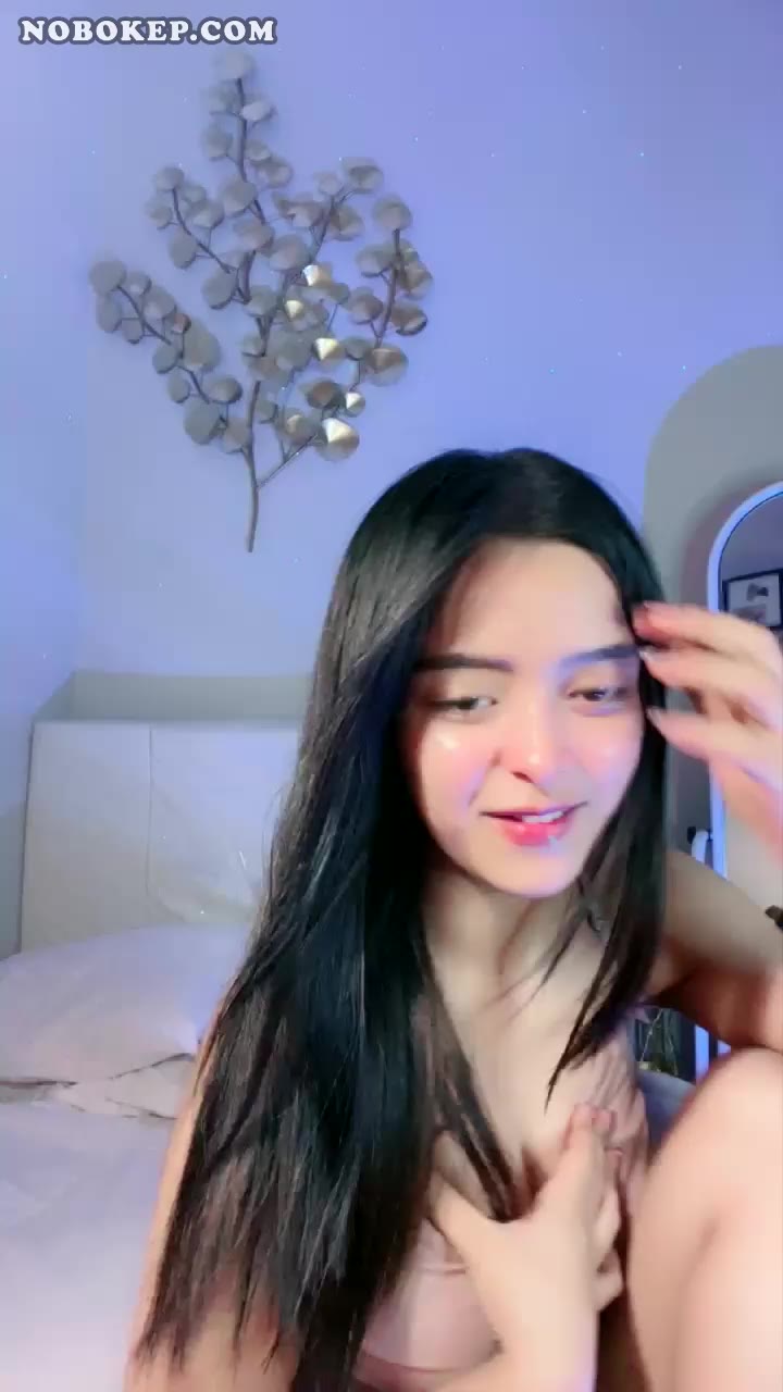 Bokep Indo Host Cantik Mulus Idaman Banget