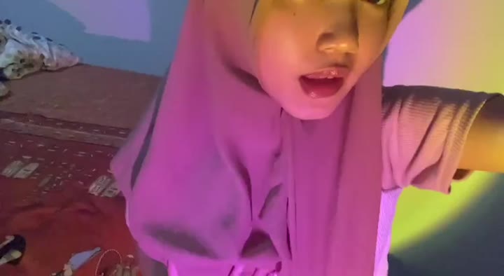 Hijab sange minta di entot @kacungjandav2 TELEGRAM