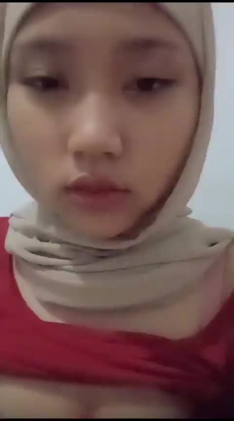 Hijab Cream Halu Di Ewe Doi