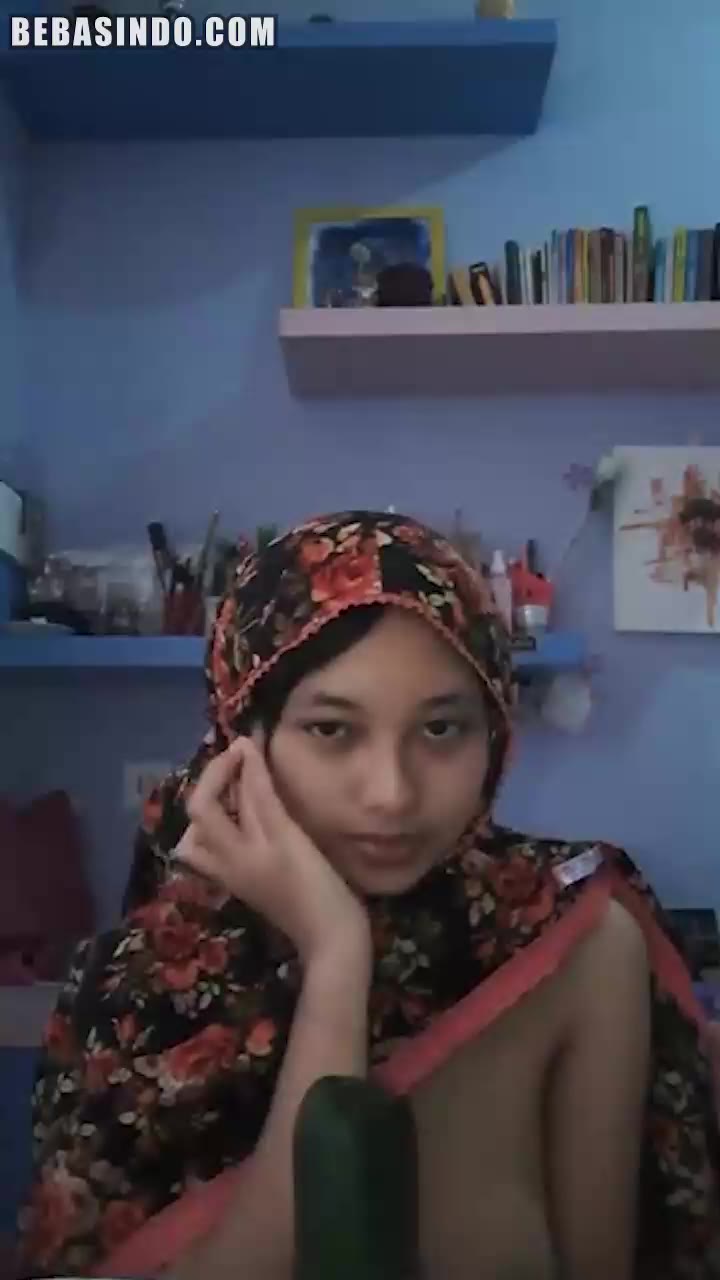 Bokep Indo Meruchan Hijabers Sange Colmek Binal  Bokepsin