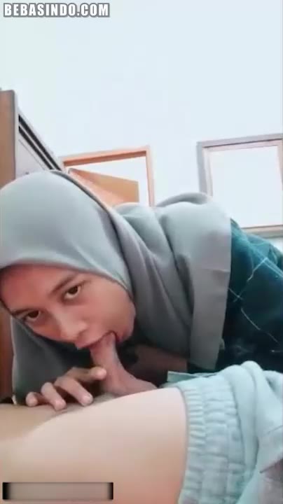 Bokep Jilbab Cantik Toge Servis Pacar Sampe Crott Bokepsin