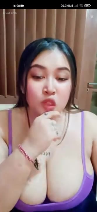 Tante Toge Super Gede 1080p