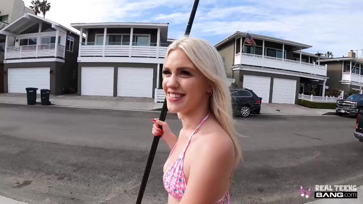 Jazlyn Ray Sucks And Fucks Dick On A Paddle Board Date