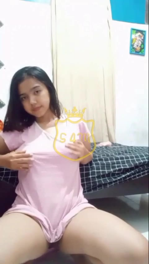 CANTIK & IMUT BANGET NIH CEWEK