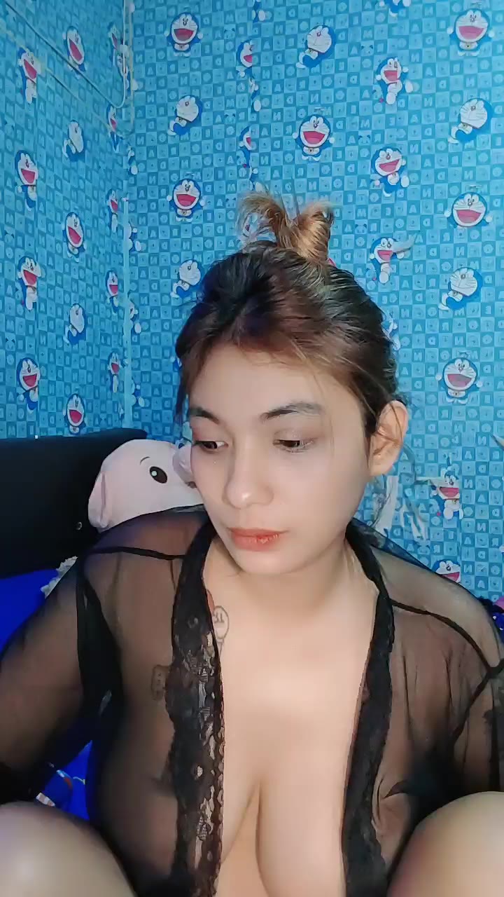 Mikka Host Telanjang Dada Mantan LC Sexy ID 43247093 Mango - duniastreaming fun