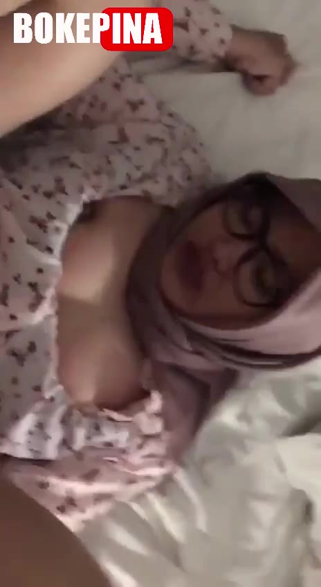 Bokep Hijab Cewek Imut Cantik Ngentot Bareng Pacar Crot Desah Nikmat