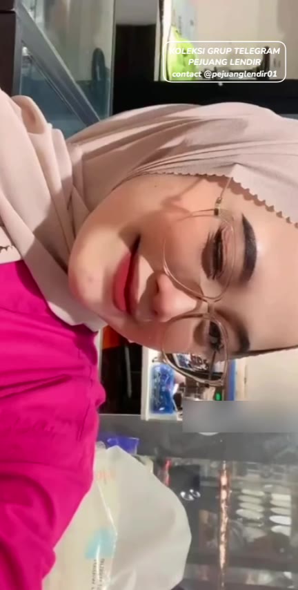 Tiktoker Ukhti Adelia Yang Lagi Viral