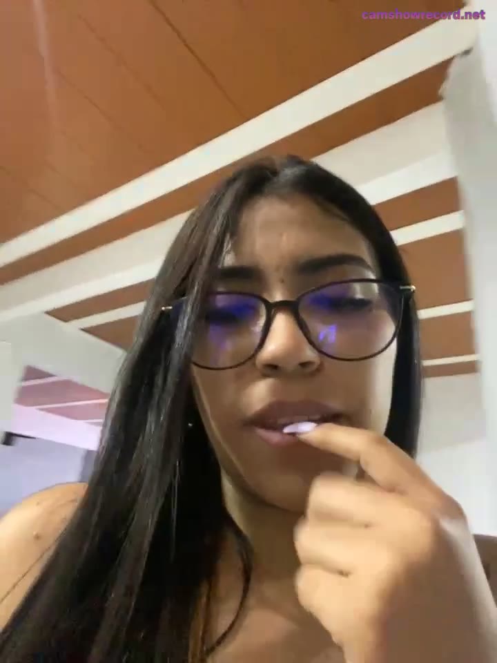 SaritaHot_69 1