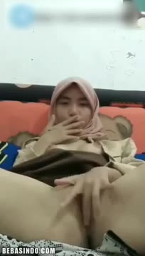  Indo Dini  Tiktok 5 Hijab Jilbab Esempeh Esemah Goyanglidah Remastetek Nyusu Colmek Jilmek Nonhijab   Bokepsin