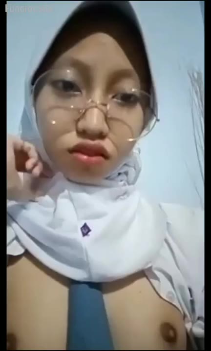 Sma Kaca Mata Pamer Toket Bokep Indo Viral Hijab Jilbab  Doodstream