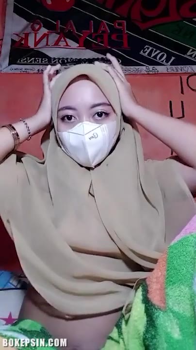 Vcs Sama Host Jilbab Mukenah Sange Colmek