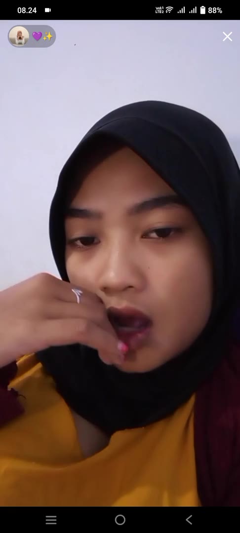 TIKTOK LIVE Abg jilbab hot gunung gede mantep