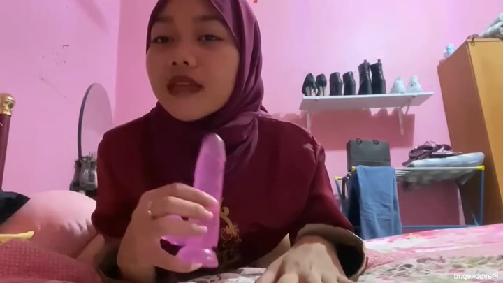 Fatin hijab part 1 - PoopHD