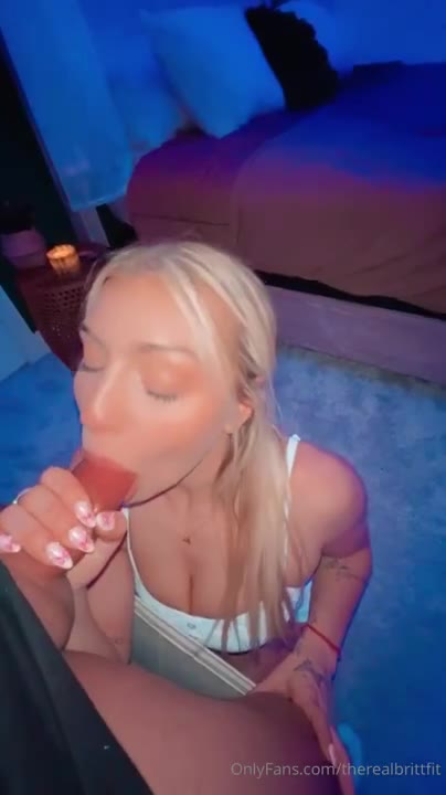 TheRealBrittFit Fucked From Behind And Titfuck Video Leaked