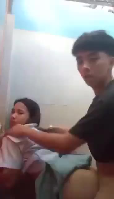 Ngentot Anak Sma dikamar mandi