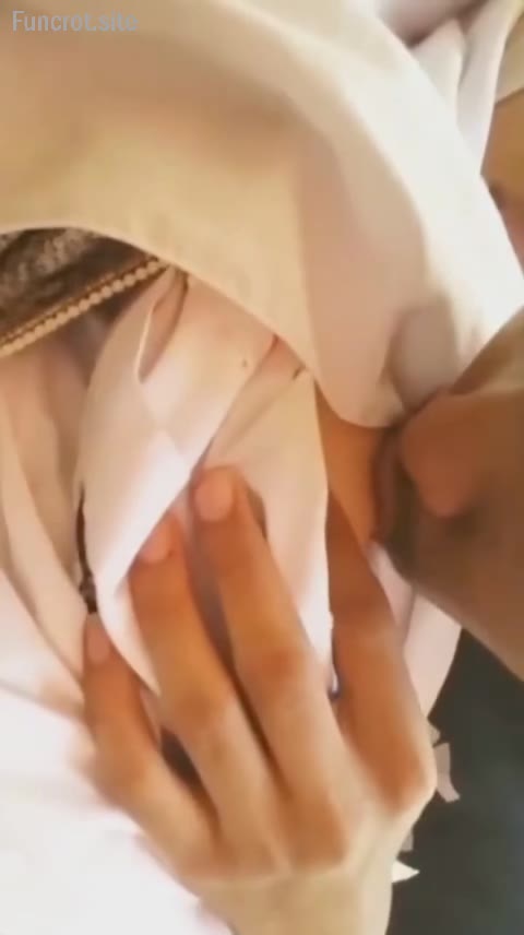 Abg Hijab Sma Nenenin Pacar Mesum  Hijab Jilbab Indo 