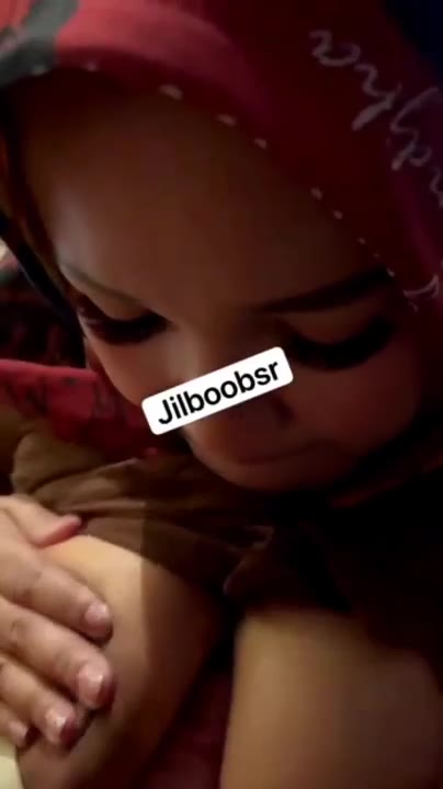 Bunda Neneng Nyepong Sampai Crot Di Wajah Pornkai