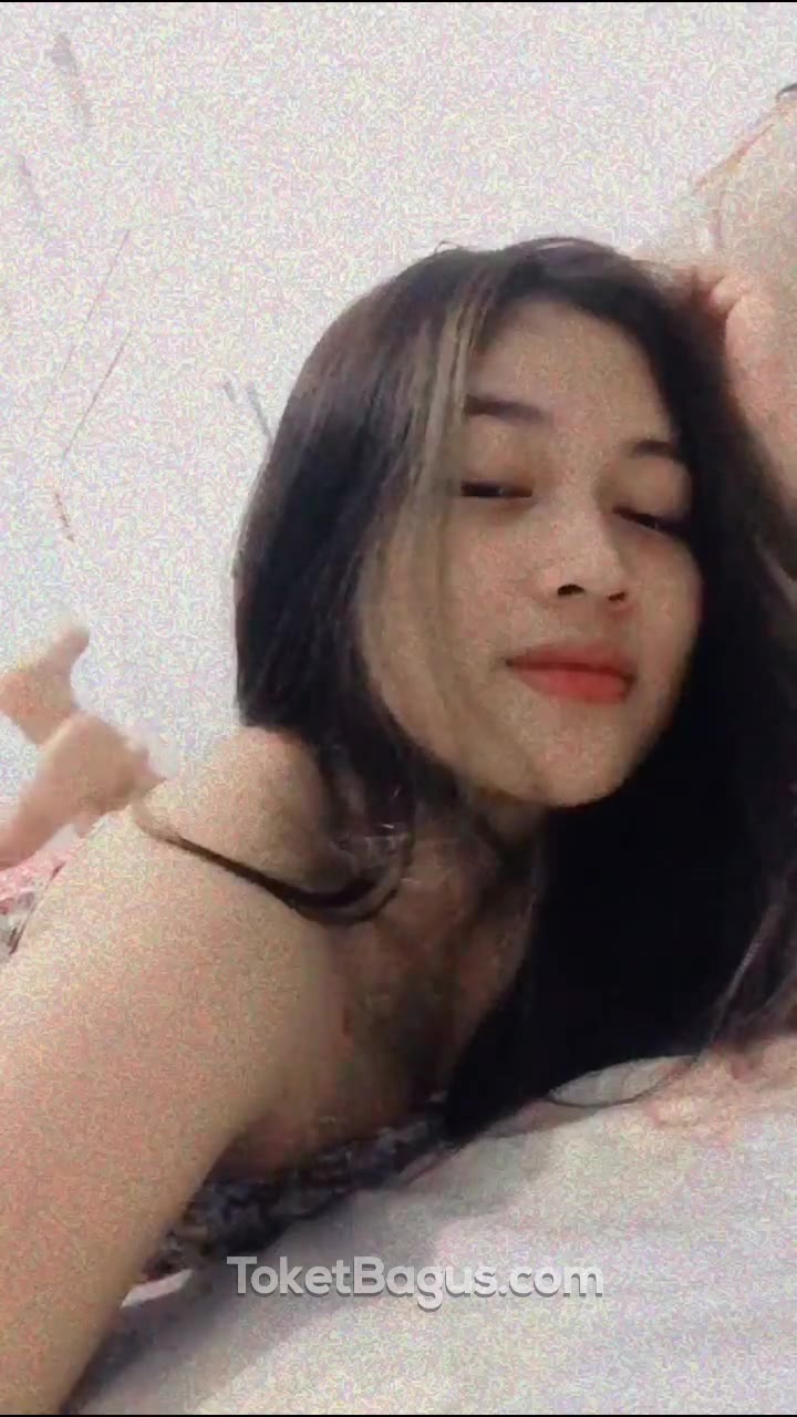 Davina Novira Viral Tiktok