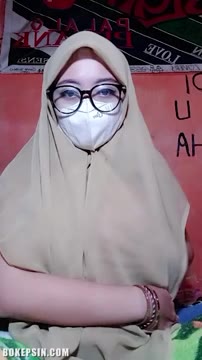 Vcs Sama Host Jilbab Mukenah Sange Colmek Hijab Jilbab Kacamata Masker