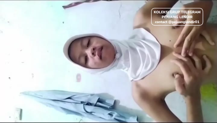 Tia Tiara 10 Kangen Kontll Nyepong Terong Gede