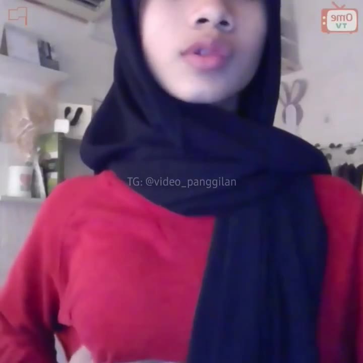 hijab hitam horny -PTK - DoodStream