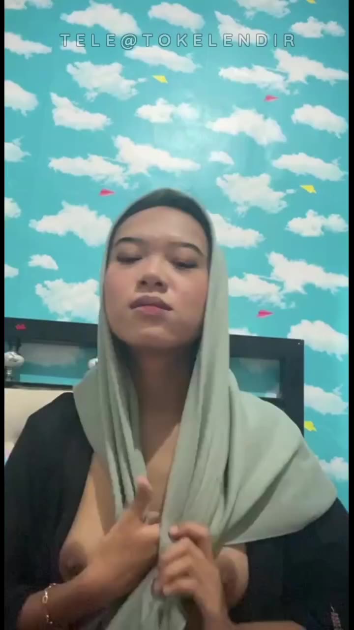 jilbab cantik tobrut super besar ngewe (10)