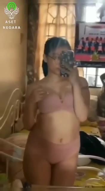 Salma Nabilla Si Cantik Body Mantep