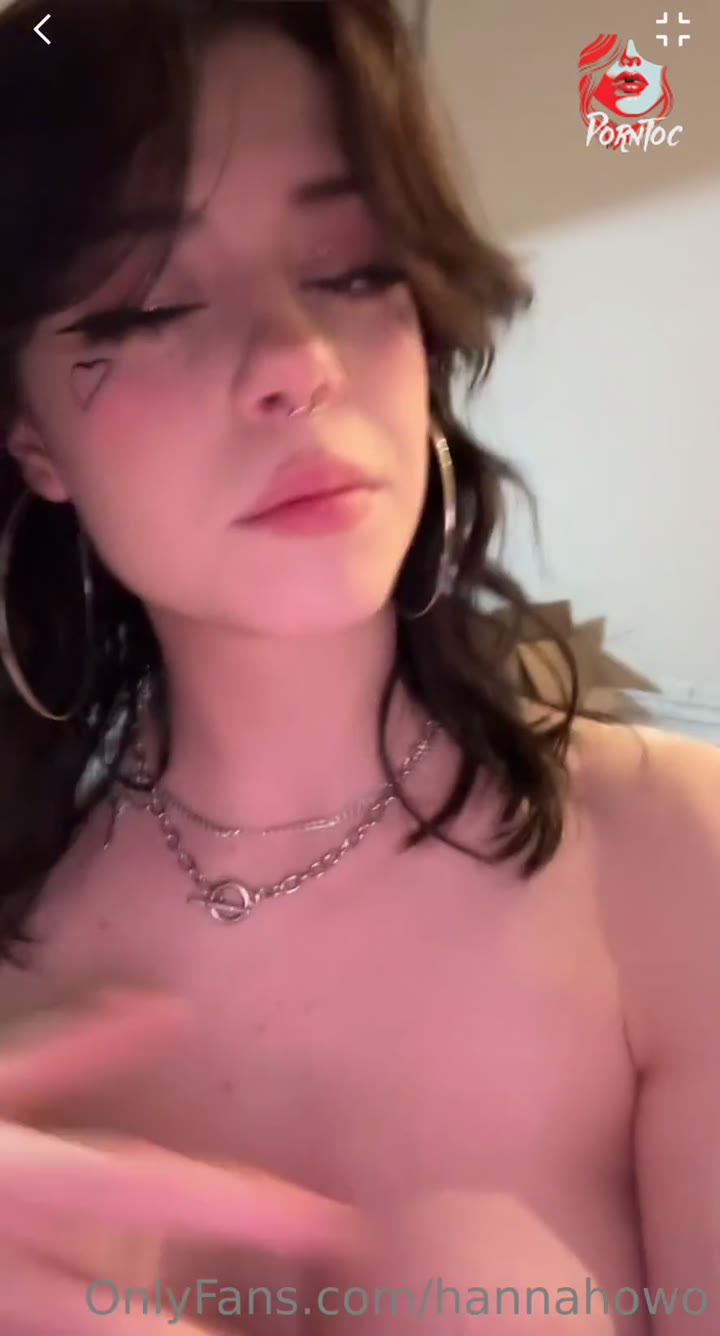 Hannah Owo Nude Tiktok Lip Syncing Onlyfans Leaked Porn Video