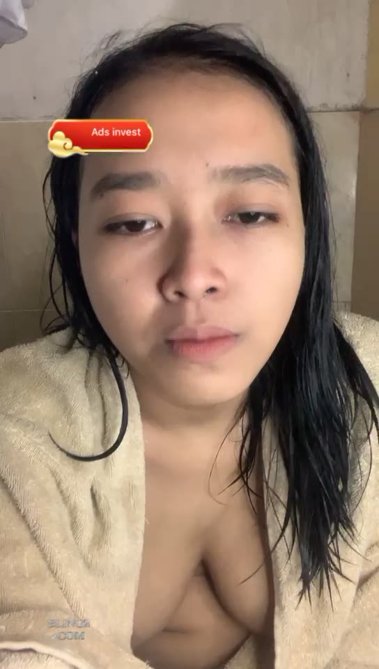 Rara Live Mandi Body Bikin Sange