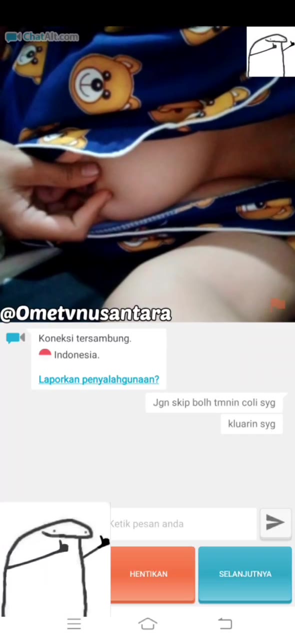 Ome.Tv - abg kasih liat toket pake baju tidur