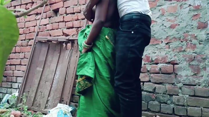 Desi Girlfriend Outdoor Fucked By Lover And Sucking Dick