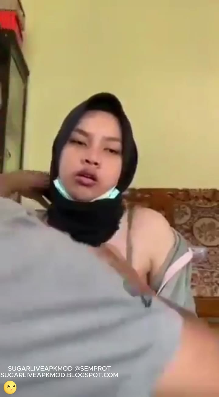 Minta Di Remes Cium Jilbab Hitam Masker Di Ruang Tamu Sugarliveapkmod