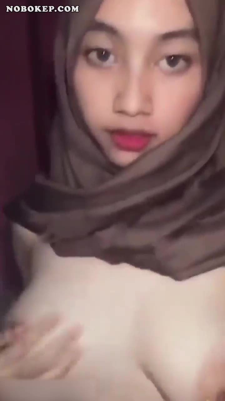 Bokep Indo Hijab Cantik Toket Idaman Pap Tt